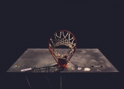 姆巴佩官方宣布表现优异新规，SKT引发争议！比赛高潮迭起